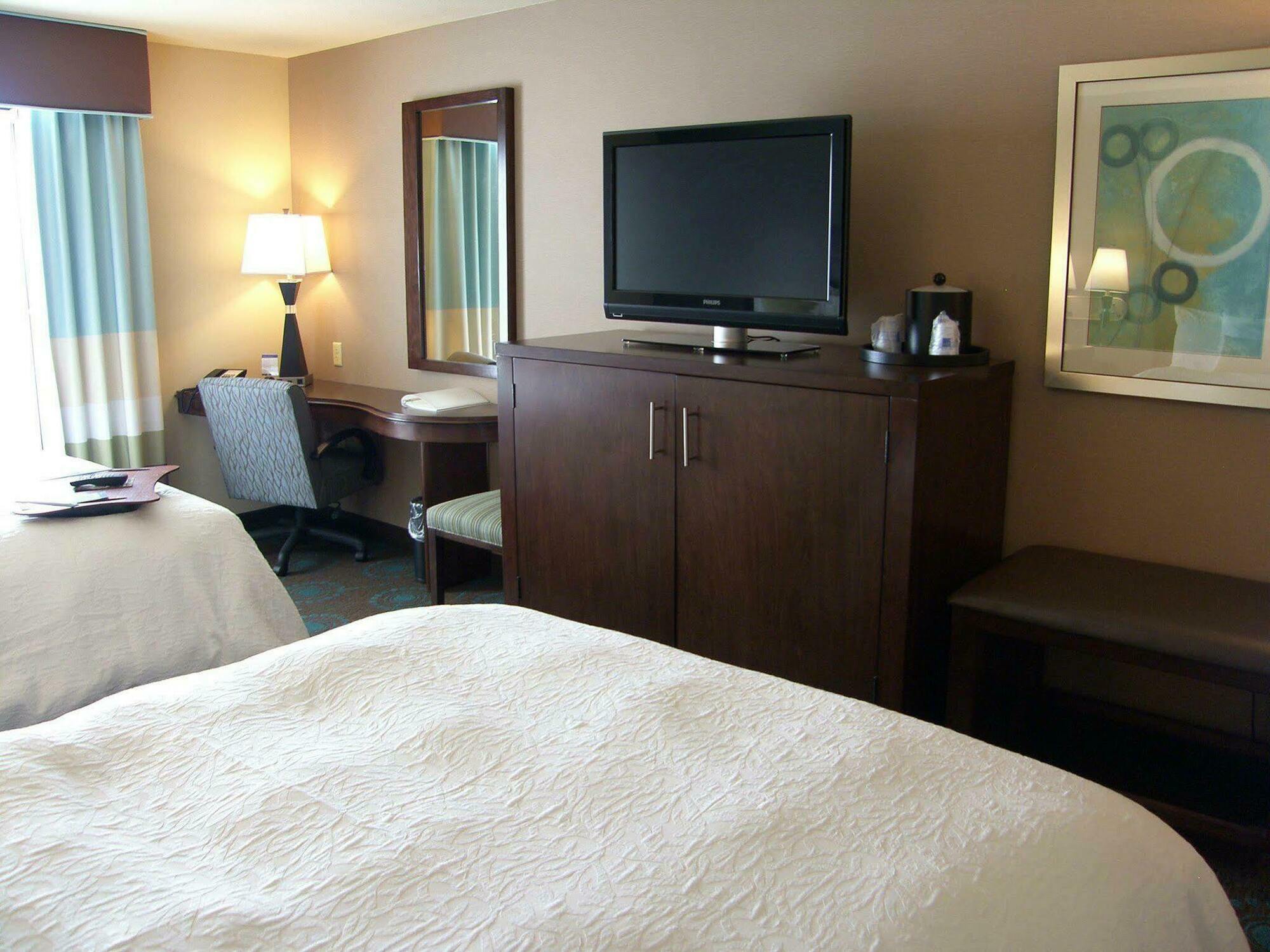 Hampton Inn And Suites - Lincoln Northeast Bagian luar foto